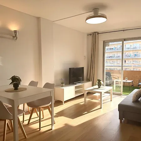Apartment Skyline Pool Lloret de Mar